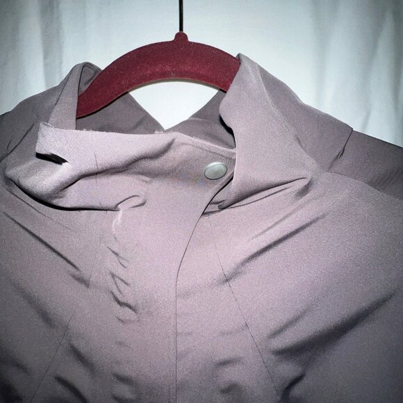 NAU Gray 100% Recycled Polyester Lightweight Jacket - Size Women's Large - Picture 3 of 9